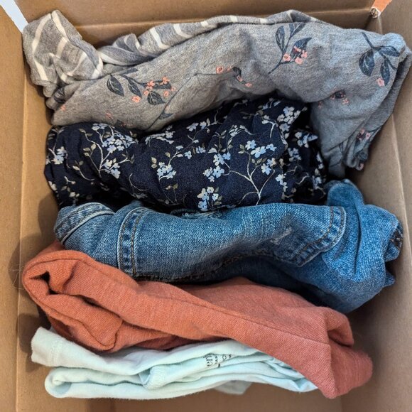 Warm Weather Maternity Clothes Size Small - Picture 1 of 1